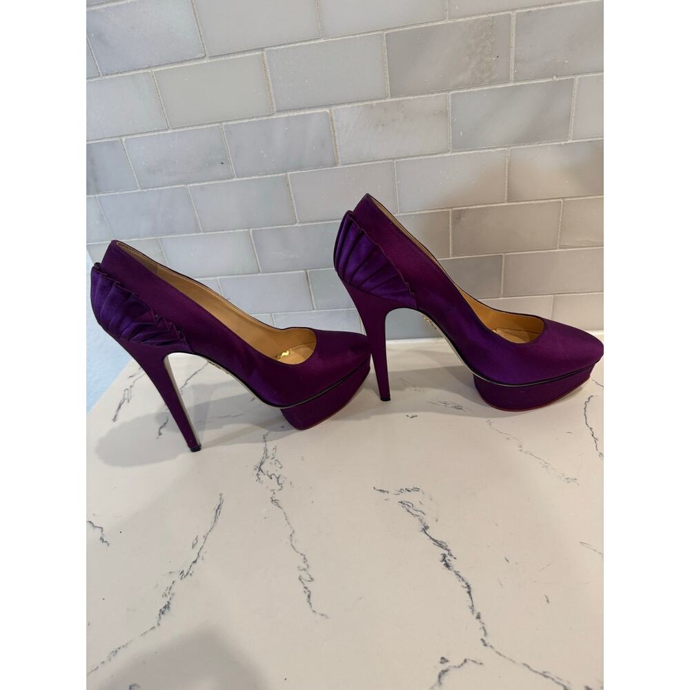 Charlotte Olympia | Paloma Fan Pleat Roxo - Picture 6 of 10